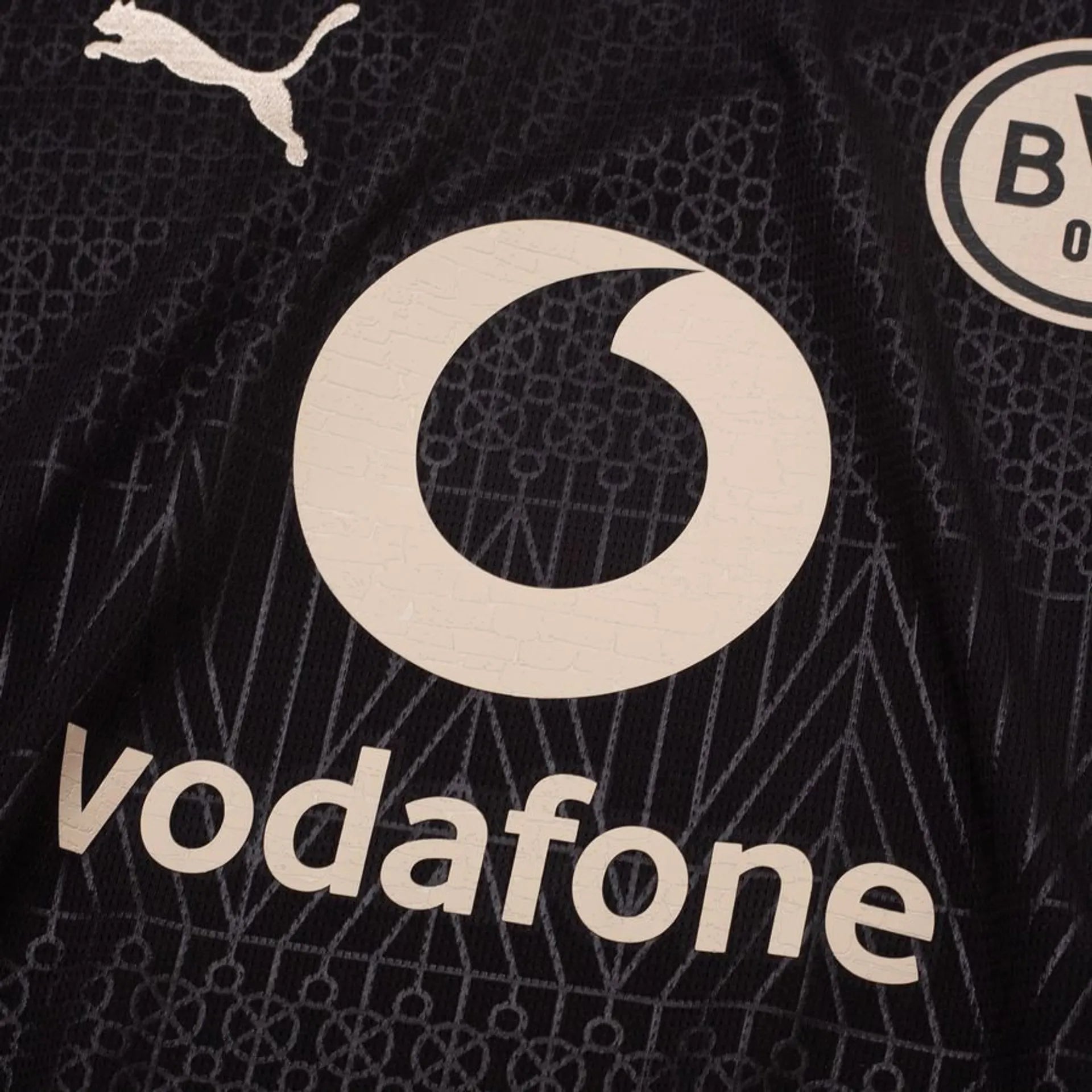 BORUSSIA DORTMUND 2025/26 LIMITED EDITION KIT
