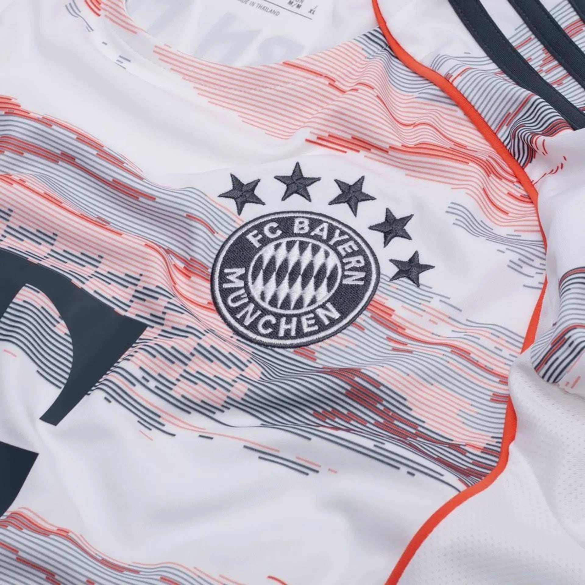 BAYER MUNCHEN 2025/26 AWAY KIT
