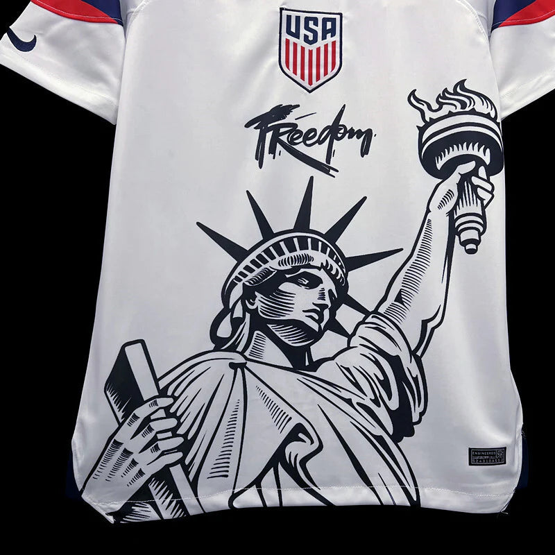 24/25 Statue of Liberty - Special Kit