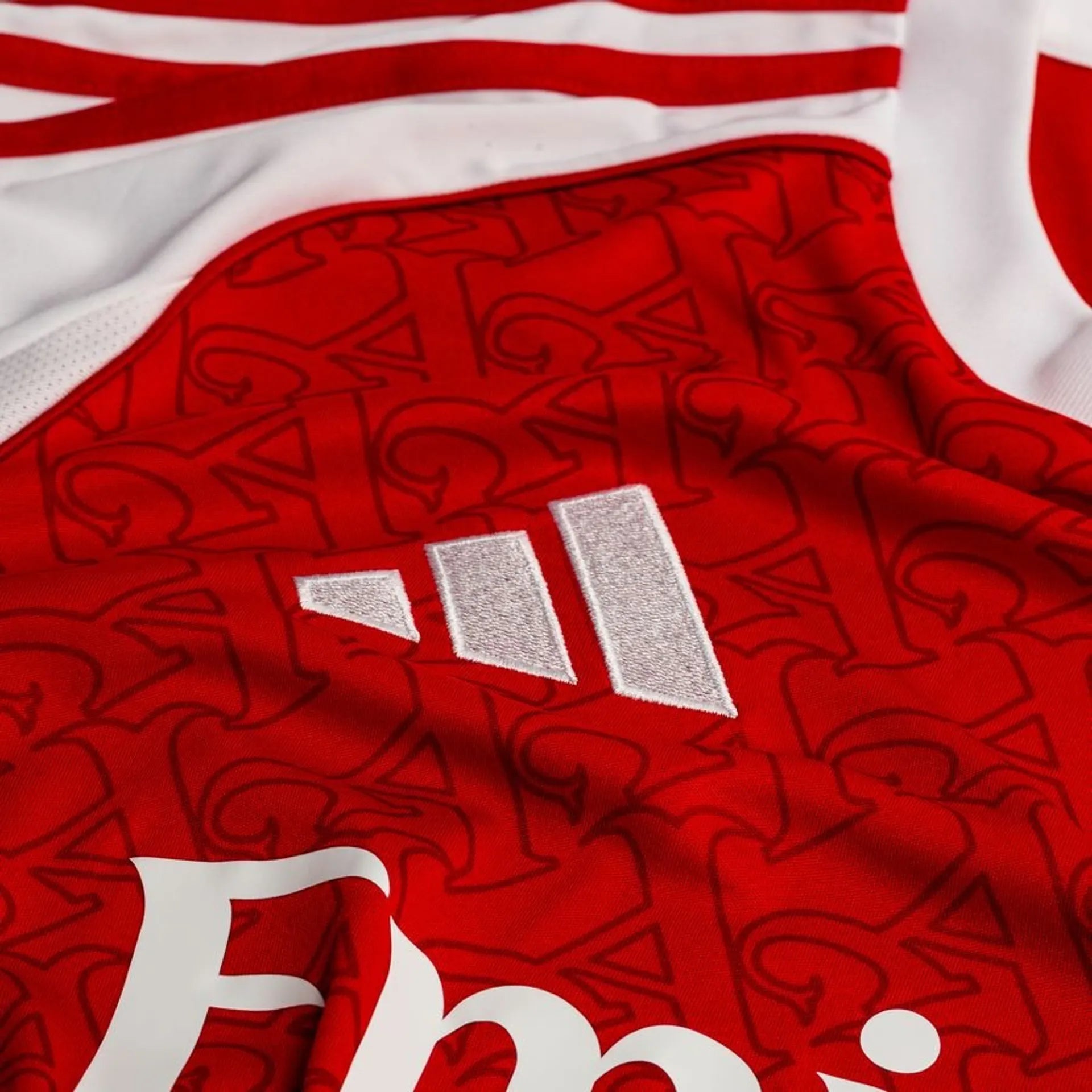 ARSENAL 2025/26 HOME KIT