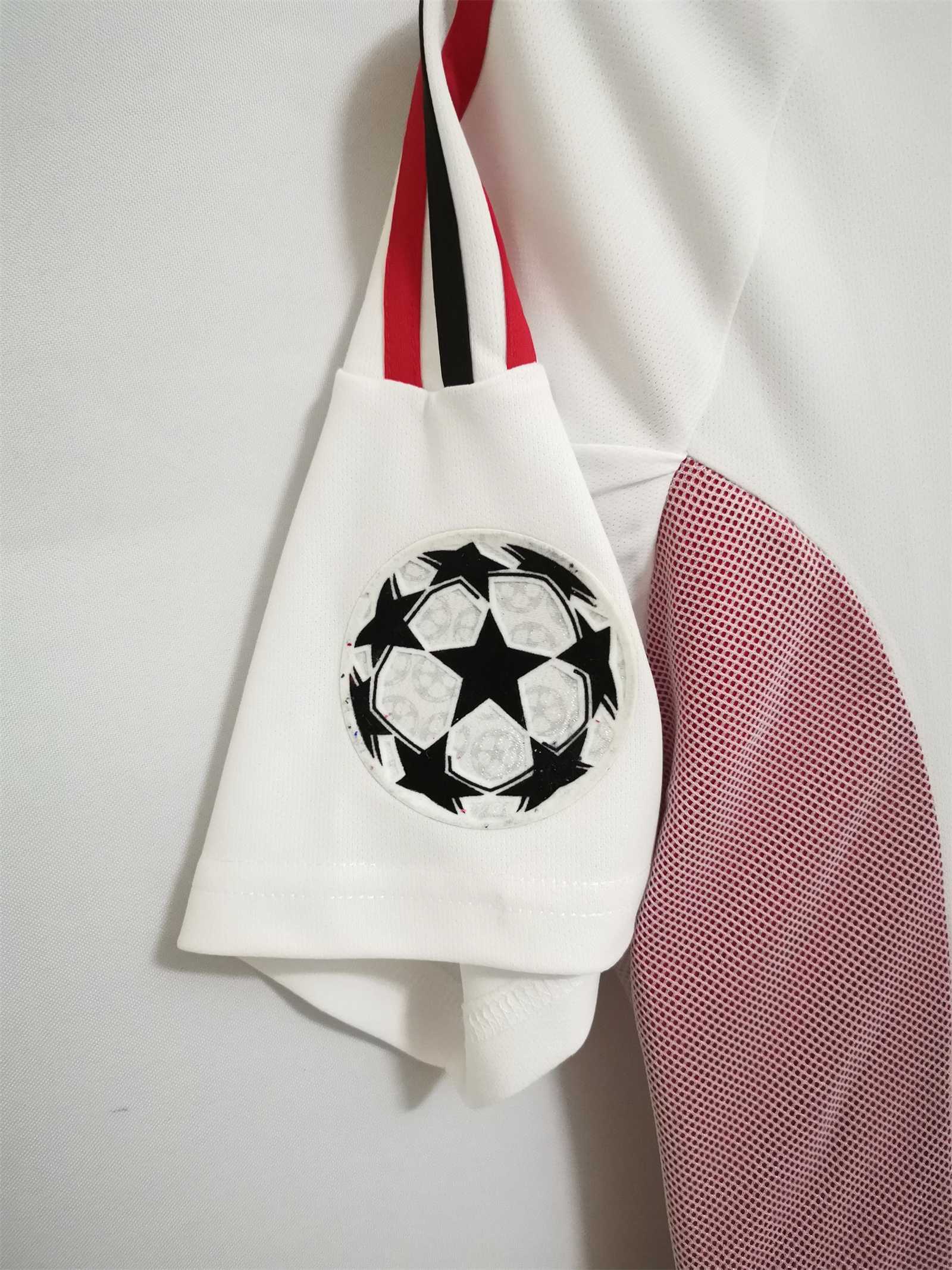 SHEVCHENKO MILAN AWAY 2002/03 FINAL UCL