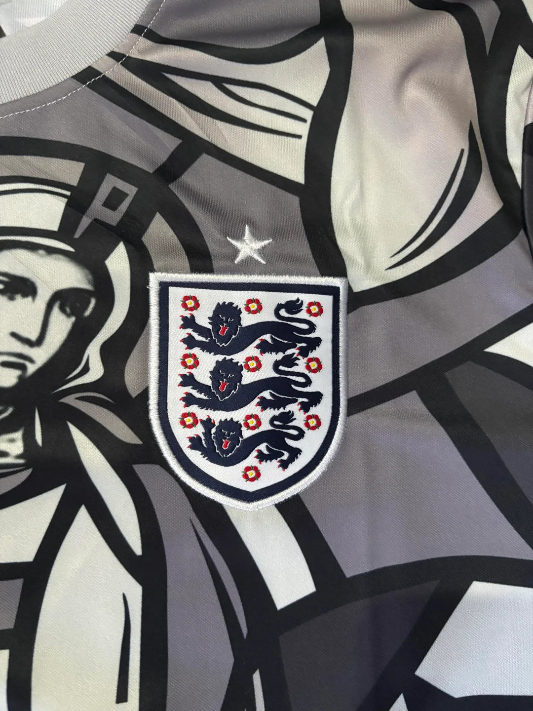 ENGLAND x PALACE KIT