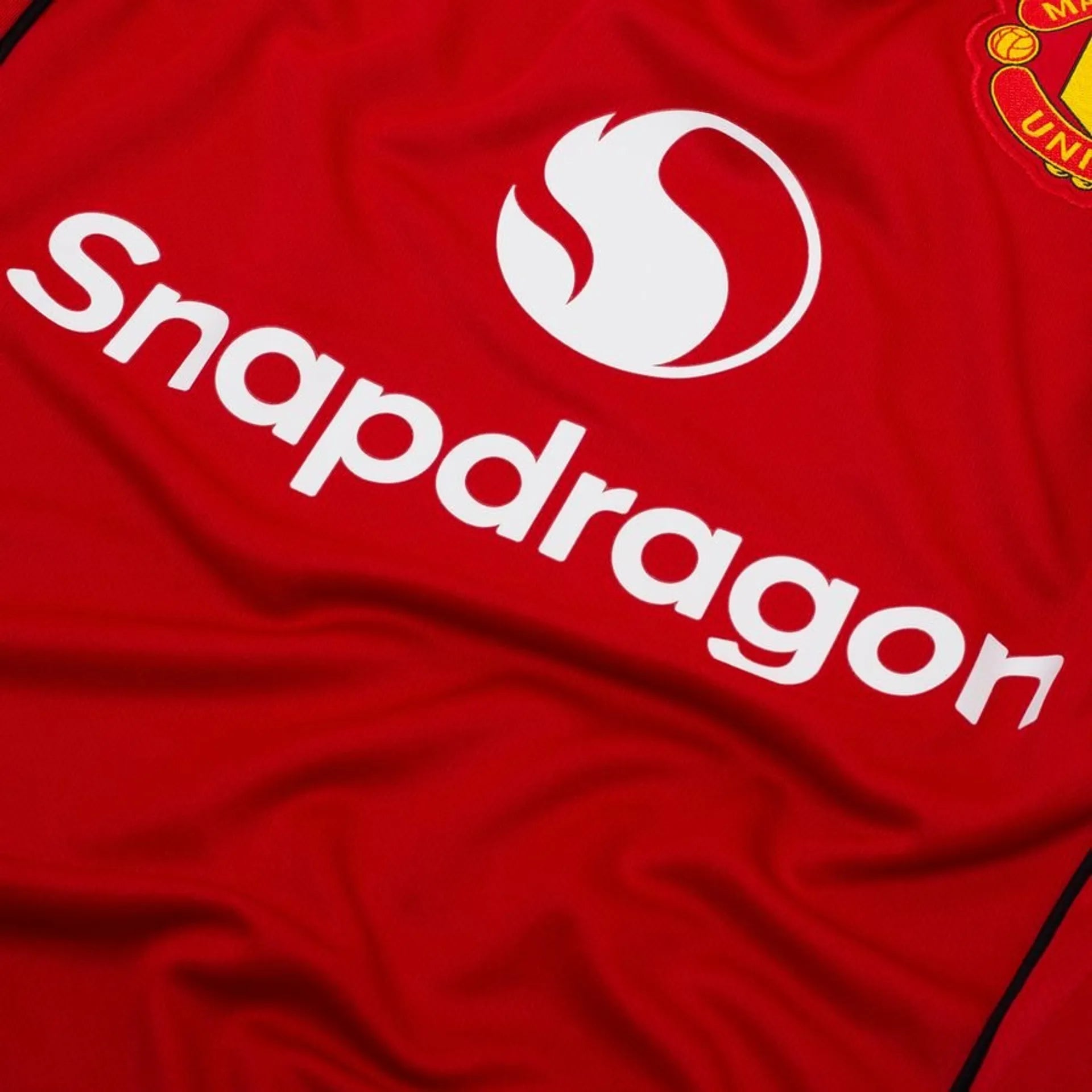 MANCHESTER UNITED 2025/26 HOME KIT